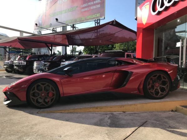 Lamborghini Aventador SV 2017, Auto De Lujo Deportivo, Seminuevo